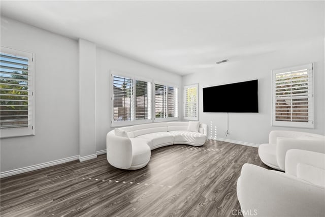 28251 Infinity, Saugus, CA 91390 — photo 6 of 63