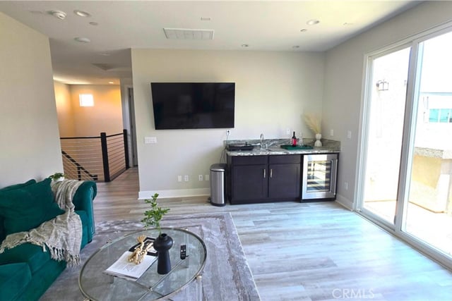 533 Daniel Freeman Circle, Inglewood, CA 90301 — photo 15 of 34