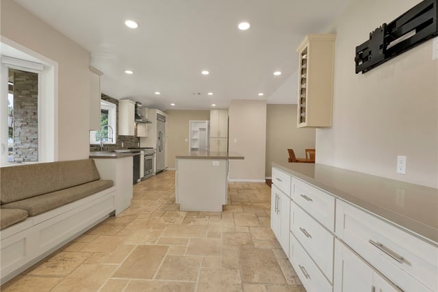 19117 Marilla Street, Northridge, CA 91324 — photo 8 of 45