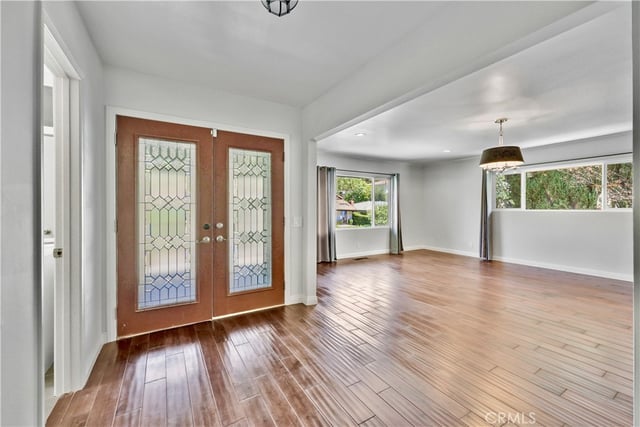 22921 Cass Avenue, Woodland Hills, CA 91364 — photo 18 of 63