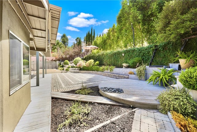 22921 Cass Avenue, Woodland Hills, CA 91364 — photo 39 of 63