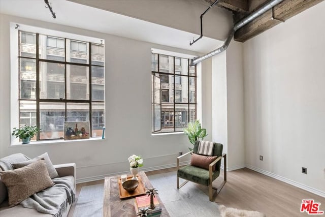 312 W 5th Street 222, Los Angeles, CA 90013 — photo 3 of 29