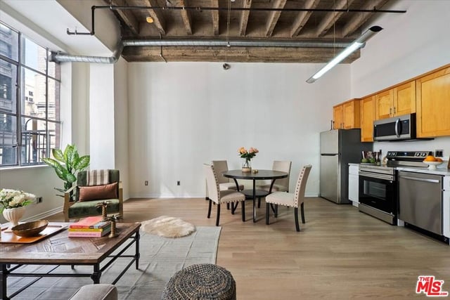 312 W 5th Street 222, Los Angeles, CA 90013 — photo 6 of 29