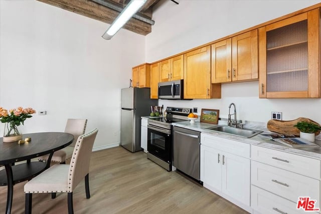 312 W 5th Street 222, Los Angeles, CA 90013 — photo 9 of 29