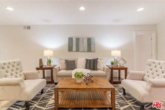 1940 N Highland Avenue 42, Los Angeles, CA 90068 — photo 12 of 40