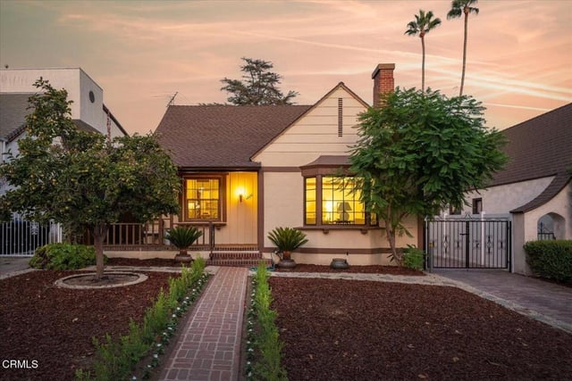 1226 Carmen Drive, Glendale, CA 91207 — photo 5 of 57