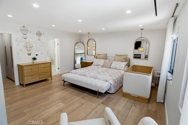 4342 Noble Avenue, Sherman Oaks, CA 91403 — photo 15 of 24