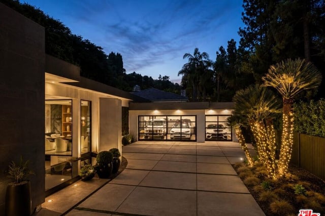 1049 Loma Vista Drive, Beverly Hills, CA 90210 — photo 5 of 48
