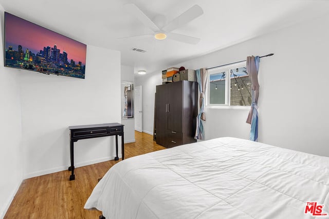 8823 S Wilton Place, Los Angeles, CA 90047 — photo 18 of 55