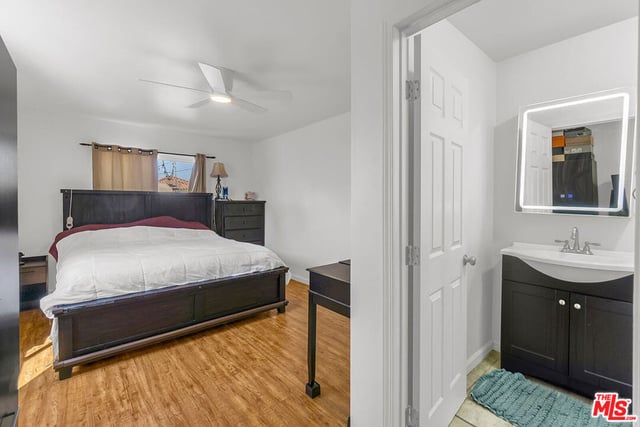 8823 S Wilton Place, Los Angeles, CA 90047 — photo 19 of 55