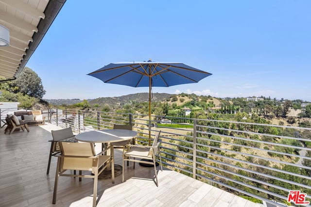 1364 Angelo Drive, Los Angeles, CA 90210 — photo 11 of 25