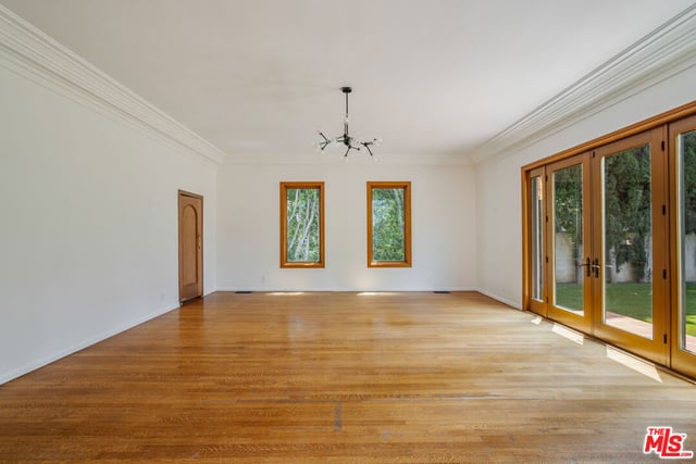11159 La Maida Street, Los Angeles, CA 91601 — photo 12 of 28