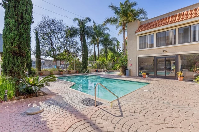 550 Orange Avenue 140, Long Beach, CA 90802 — photo 16 of 17