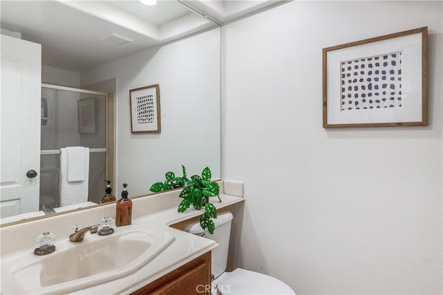 630 Wakefield Court 102, Long Beach, CA 90803 — photo 28 of 35