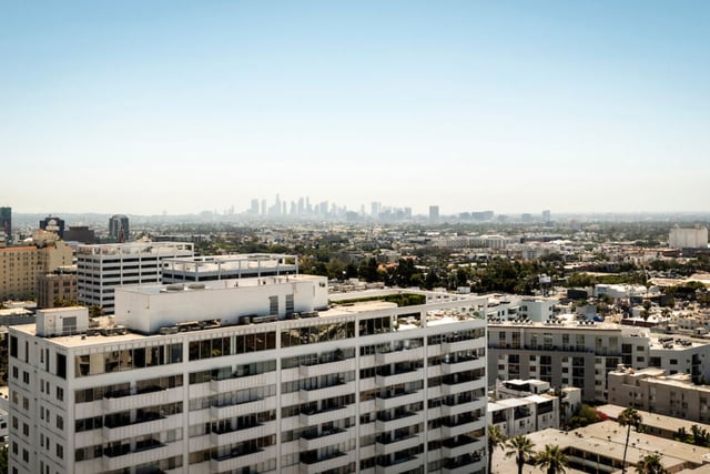 7250 Franklin Avenue 903, Los Angeles, CA 90046 — photo 17 of 21