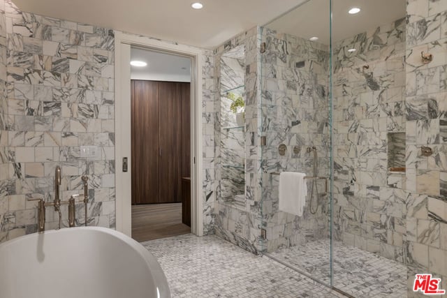 8420 W Sunset Boulevard 702, West Hollywood, CA 90069 — photo 11 of 36