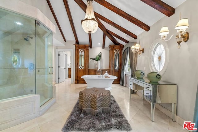 3171 Abington Drive, Los Angeles, CA 90210 — photo 29 of 58
