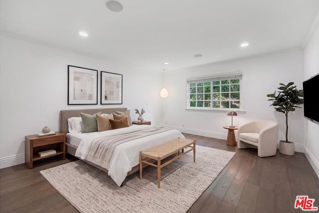 3171 Abington Drive, Los Angeles, CA 90210 — photo 36 of 58