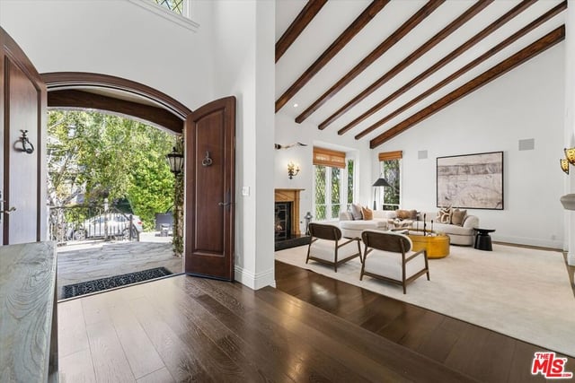 3171 Abington Drive, Los Angeles, CA 90210 — photo 5 of 58