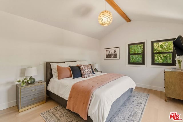 12319 Greene Avenue, Los Angeles, CA 90066 — photo 13 of 32