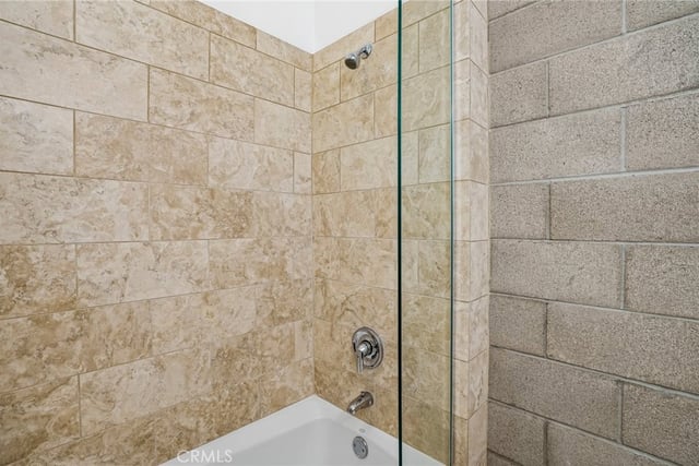 717 N Highland Avenue 21, Los Angeles, CA 90038 — photo 27 of 53