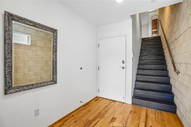 717 N Highland Avenue 21, Los Angeles, CA 90038 — photo 39 of 53