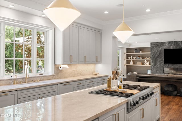 29475 Malibu View Court, Agoura Hills, CA 91301 — photo 12 of 54