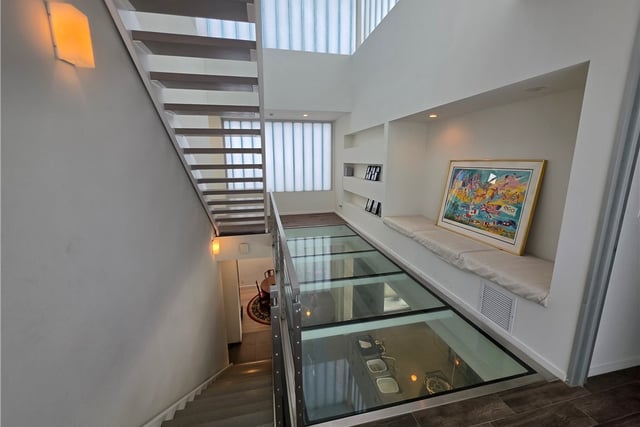 9 Temple, Long Beach, CA 90803 — photo 13 of 40