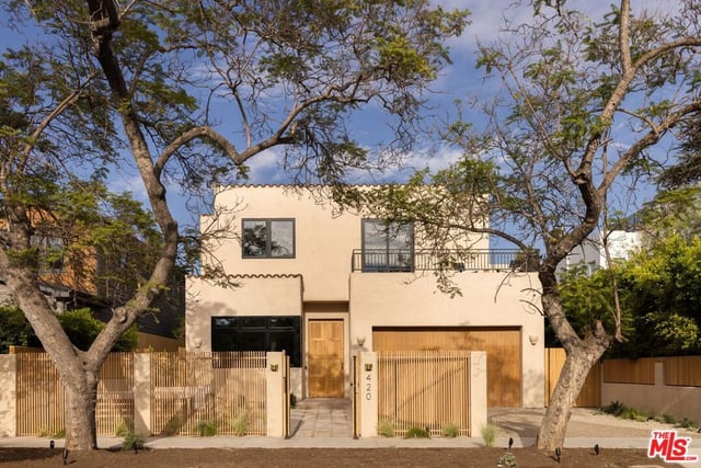 420 N Kings Road, Los Angeles, CA 90048 — photo 2 of 48