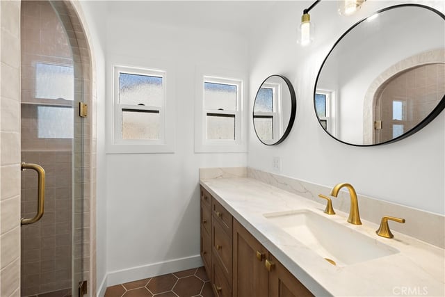 6072 Myrtle Avenue, Long Beach, CA 90805 — photo 14 of 19