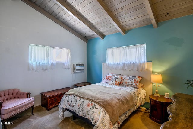 3527 Fairchild Street, Glendale, CA 91214 — photo 7 of 24
