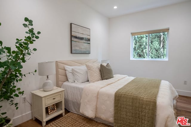 249 N Bonnie Brea Street 4, Los Angeles, CA 90026 — photo 7 of 16