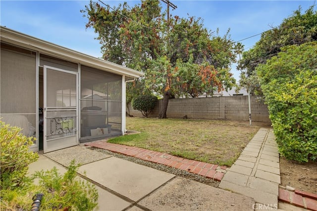 16858 Weddington Street, Encino, CA 91436 — photo 24 of 28