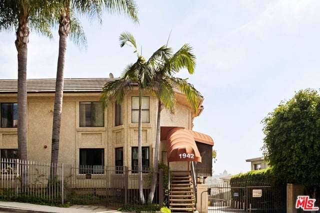 1942 Grace Avenue 118, Los Angeles, CA 90068 — photo 2 of 35