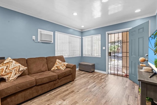 407 E Sunset, Long Beach, CA 90805 — photo 8 of 52