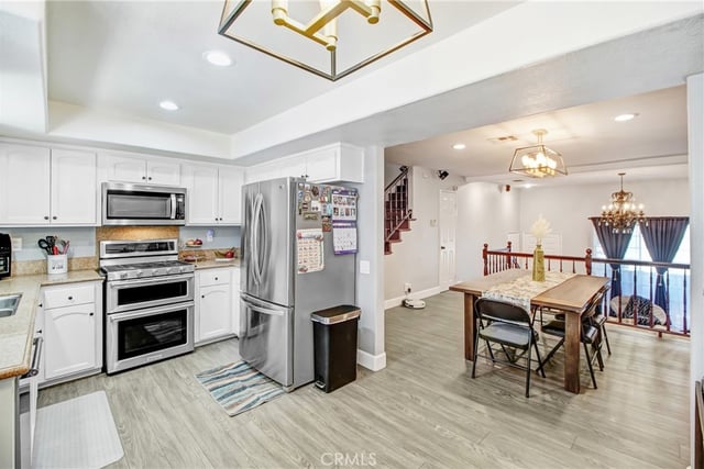 16800 saticoy 4, Lake Balboa, CA 91406 — photo 10 of 19