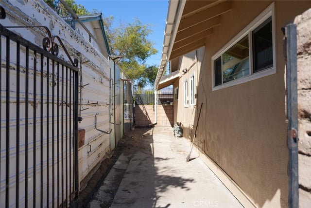 9243 Cayuga, Sun Valley, CA 91352 — photo 42 of 46