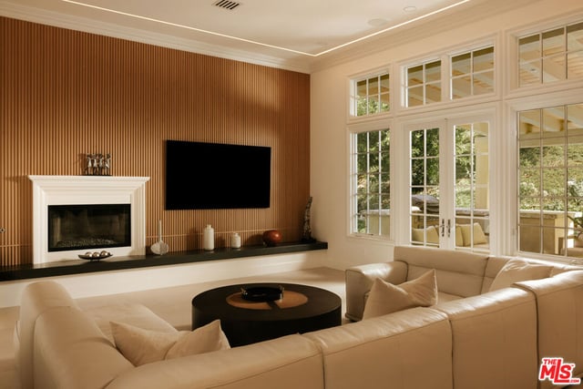 25410 Prado De Las Bellotas, Calabasas, CA 91302 — photo 13 of 35