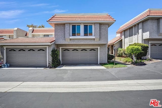 1179 N Sunflower Avenue, Covina, CA 91724 — photo 3 of 32