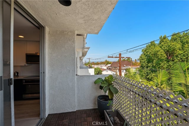 6151 Orange Street 308, Los Angeles, CA 90048 — photo 26 of 41