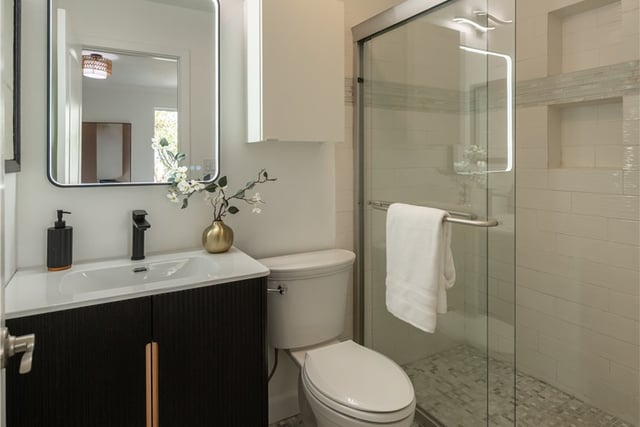 20134 Leadwell 307, Winnetka, CA 91306 — photo 17 of 42