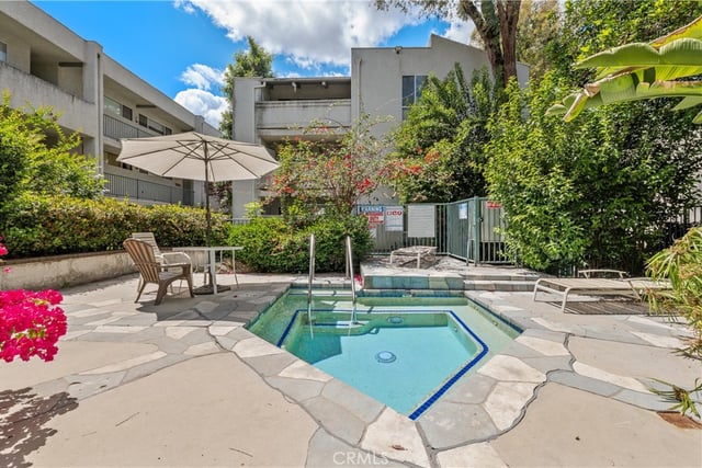 20134 Leadwell 307, Winnetka, CA 91306 — photo 27 of 42