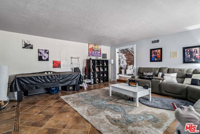 42706 20th Street, Lancaster, CA 93534 — photo 11 of 58