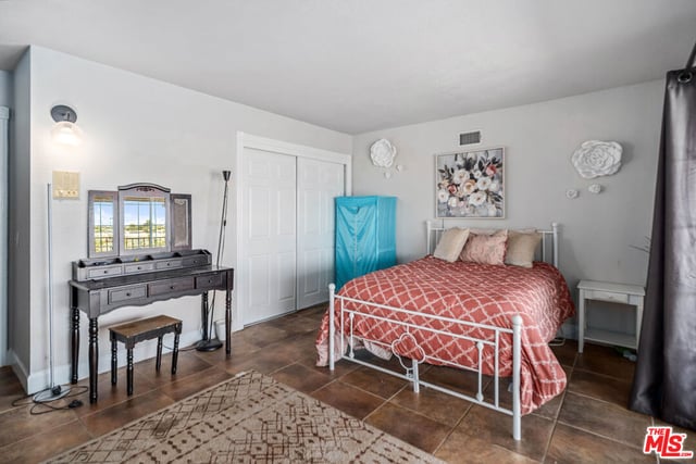 42706 20th Street, Lancaster, CA 93534 — photo 42 of 58