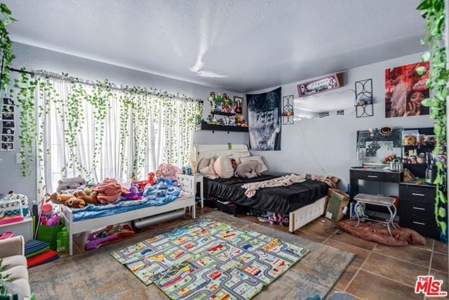 42706 20th Street, Lancaster, CA 93534 — photo 43 of 58