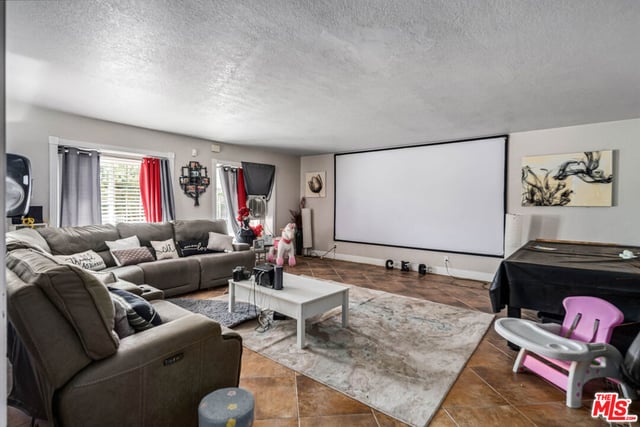 42706 20th Street, Lancaster, CA 93534 — photo 9 of 58