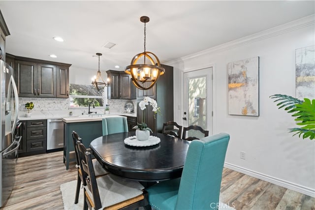 2427 N Verdugo, Glendale, CA 91208 — photo 11 of 47