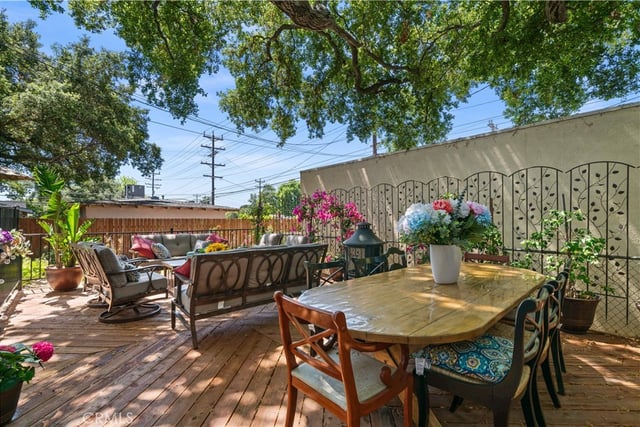 2427 N Verdugo, Glendale, CA 91208 — photo 33 of 47