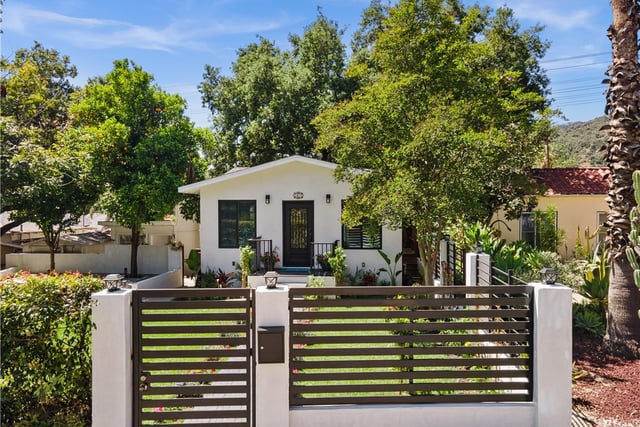 2427 N Verdugo, Glendale, CA 91208 — photo 36 of 47
