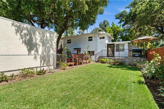 2427 N Verdugo, Glendale, CA 91208 — photo 6 of 47